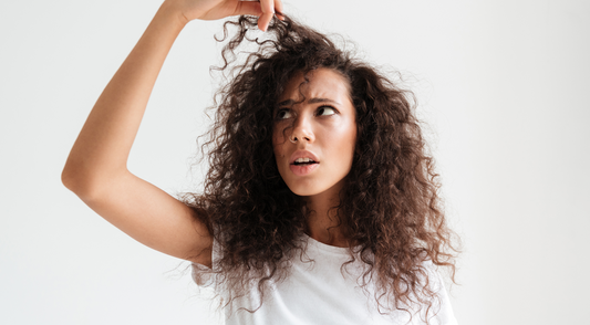 Cheveux gras, secs comment en faire ?